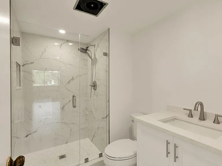 6299 Chasewood Dr #G — Photo 16