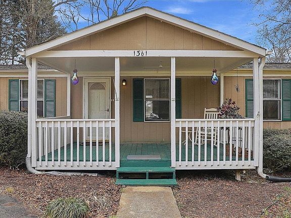 2nd image of 1361 Hickory Nut Rd