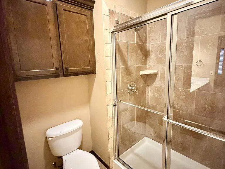 12600 N Rockwell Ave #63 — Photo 23