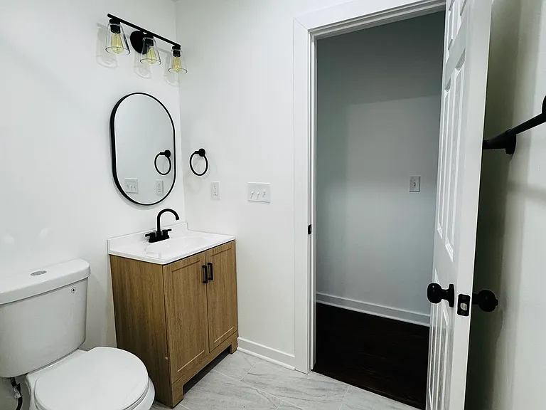 3732 Bellefontaine Ave — Photo 22