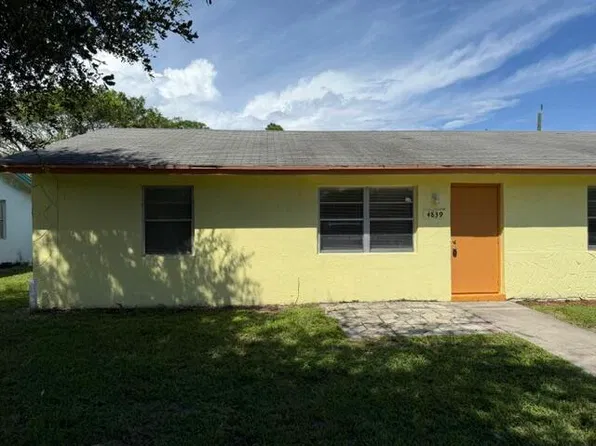 4839 Gulfstream Rd, Lake Worth, FL 33461