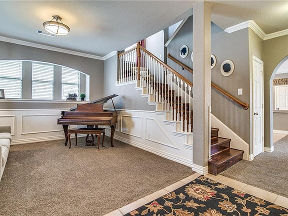 5th image of 3107 Cypress Point Dr