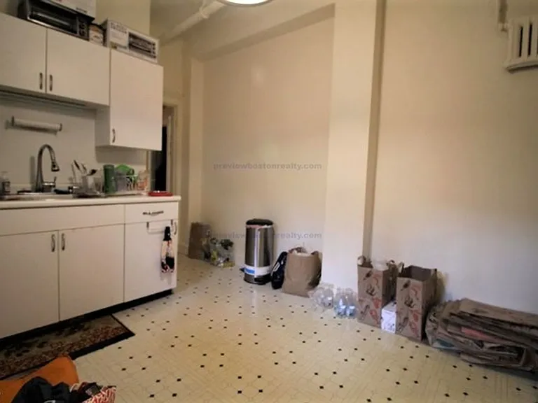 1667 Commonwealth Ave #15 — Photo 5