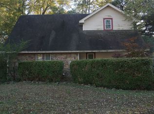 65 Sycamore Cir, Cabot, AR 72023