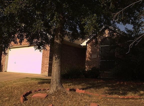 2nd image of 2920 Timber Creek Trl
