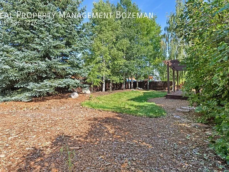 971 Longbow Ln — Photo 7