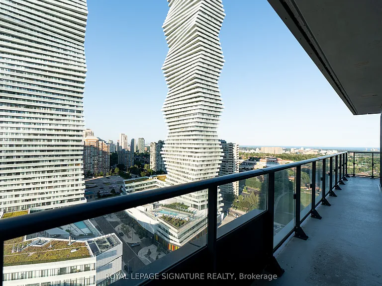 448 Burnhamthorpe Rd W #1807 — Photo 21