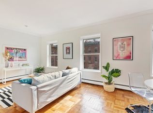 259 W 21st St, New York, NY 10011