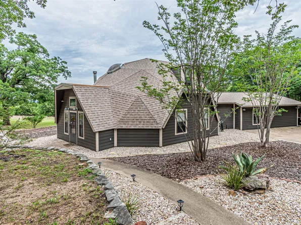 4505 Hunters Glen Ct, Granbury, TX 76048