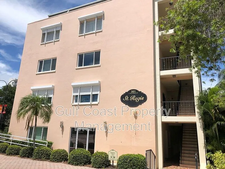 301 S Gulfstream Ave #301 — Photo 1