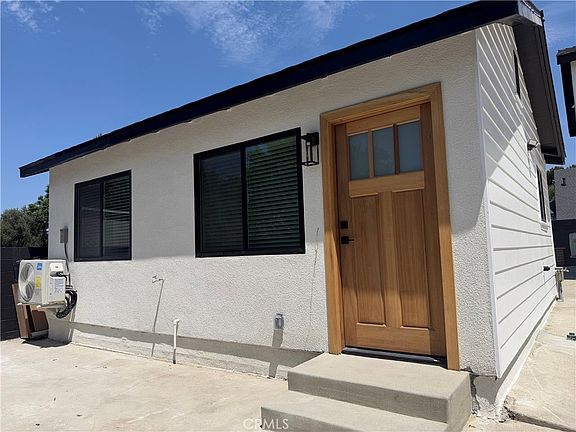 3rd image of 9844 Ramona Ave