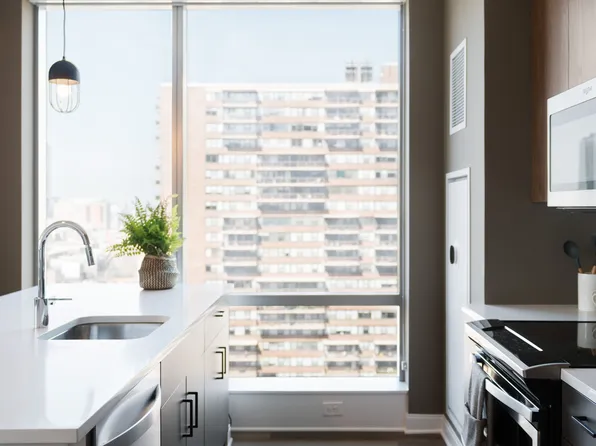 25 Christopher Columbus Drive image 1 of 11