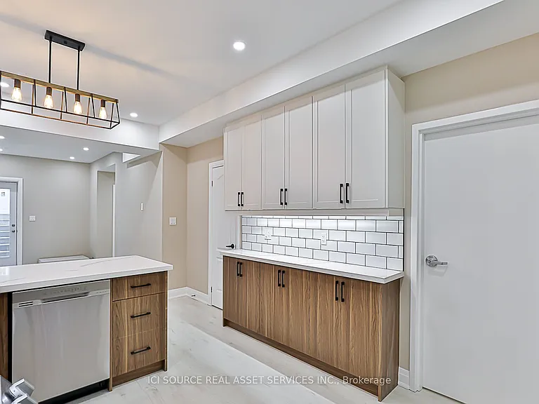 747 Langford Blvd #B — Photo 5