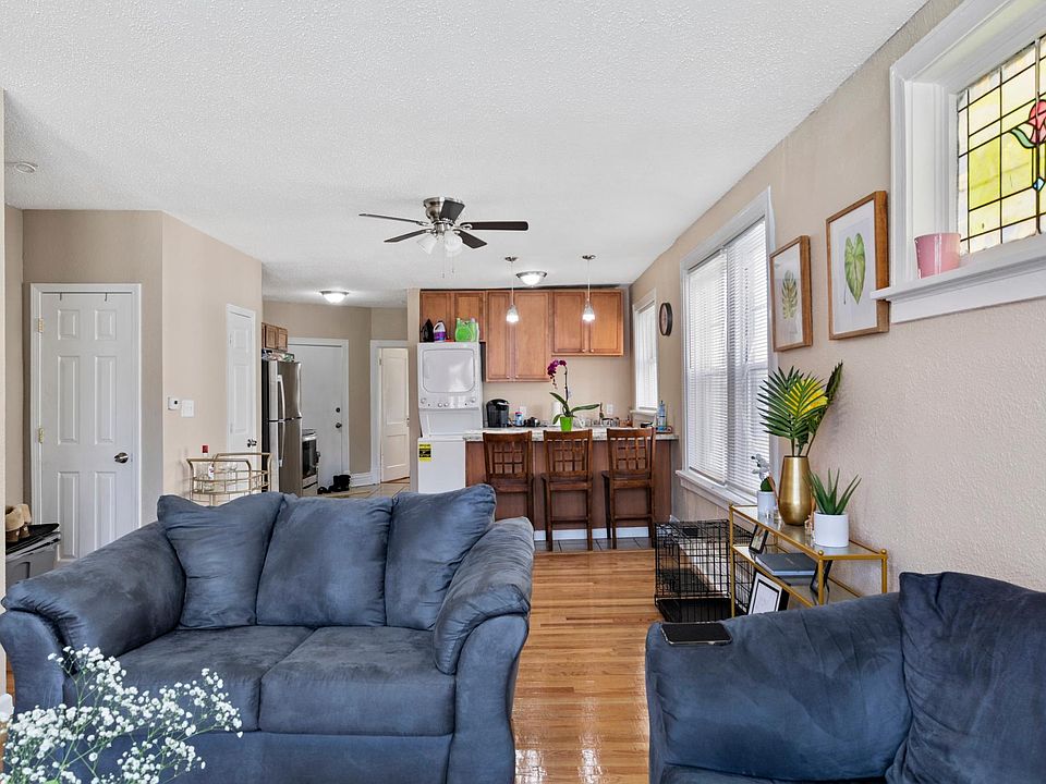 1st image of 1828 Allen Ave APT 1