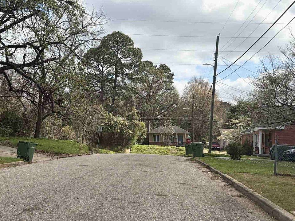 2nd image of 2503 Palmetto St