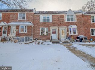 227 Park Dr, Glenolden, PA 19036