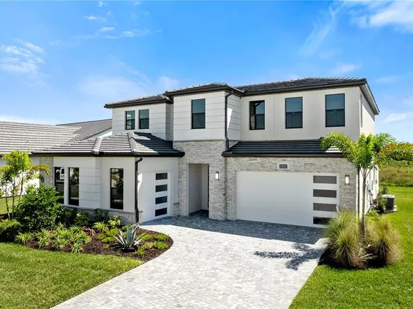 2592 Waterfront Cir, Sarasota, FL 34240