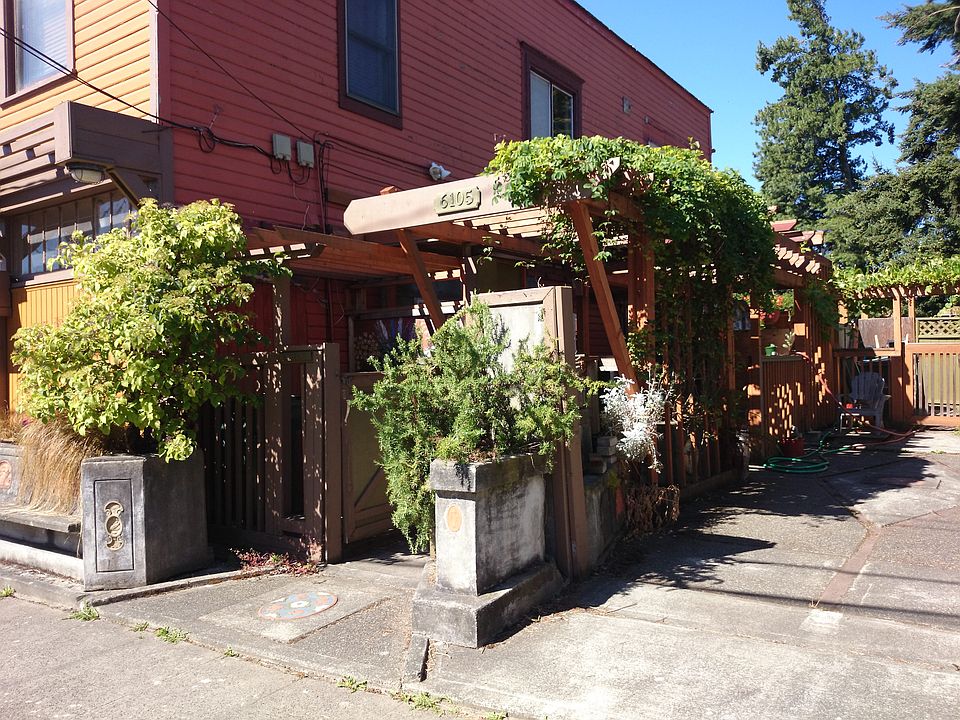 2nd image of 6107 22nd Ave NW