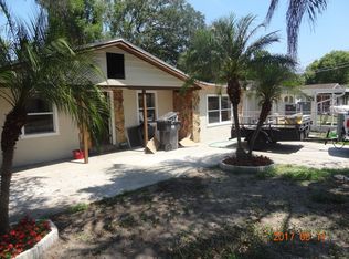 2408 Oakdale St, Seffner, FL 33584