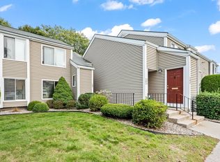 282 Nassau Dr #282, Springfield, MA 01129