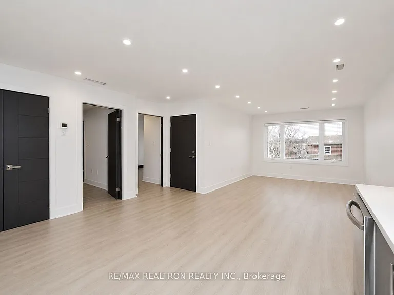 230 Boon Ave #5 — Photo 7
