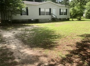 105 Juniper Ln, Ocilla, GA 31774