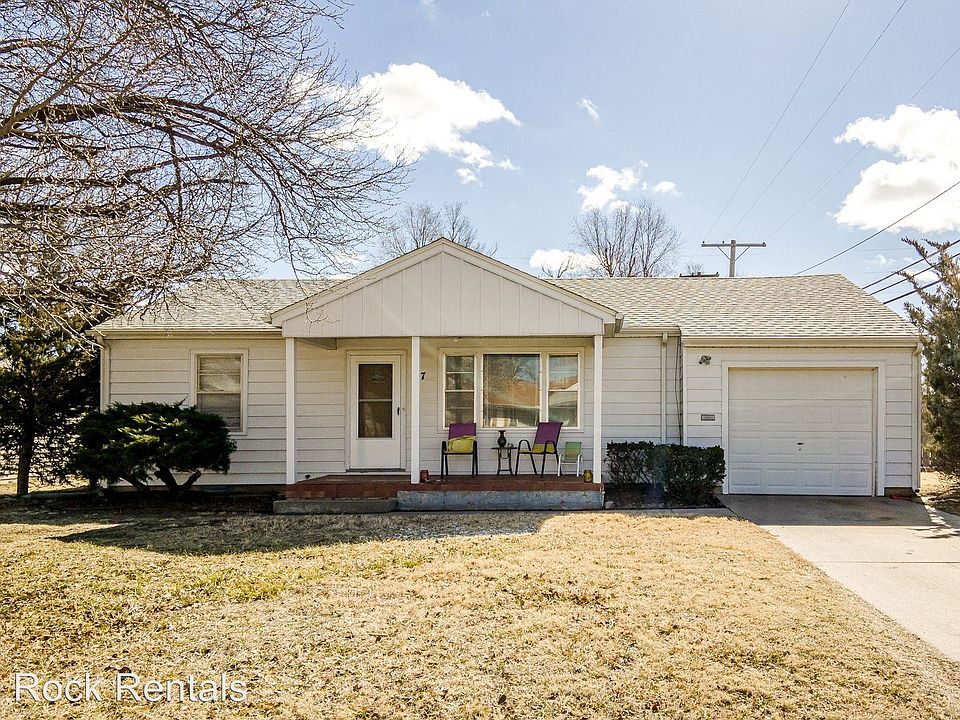 1st image of 17 Sunflower Ave