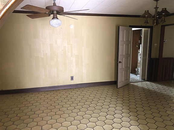 2nd image of 3024 Frances Dr