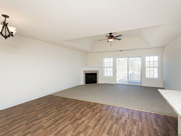 5th image of 5201 Stonebridge Dr