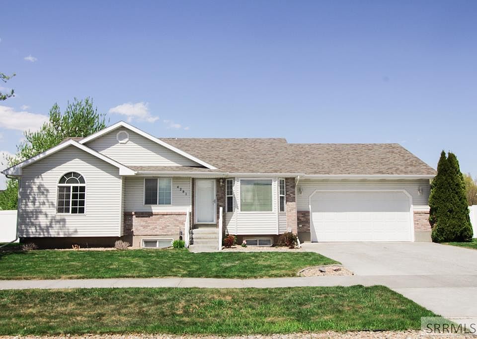1st image of 4281 E Birchwood Cir