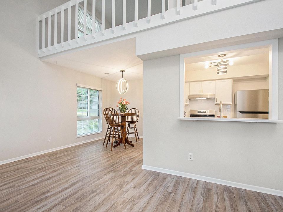 18193 Windmill Ct, South Bend, IN 46637 | Zillow