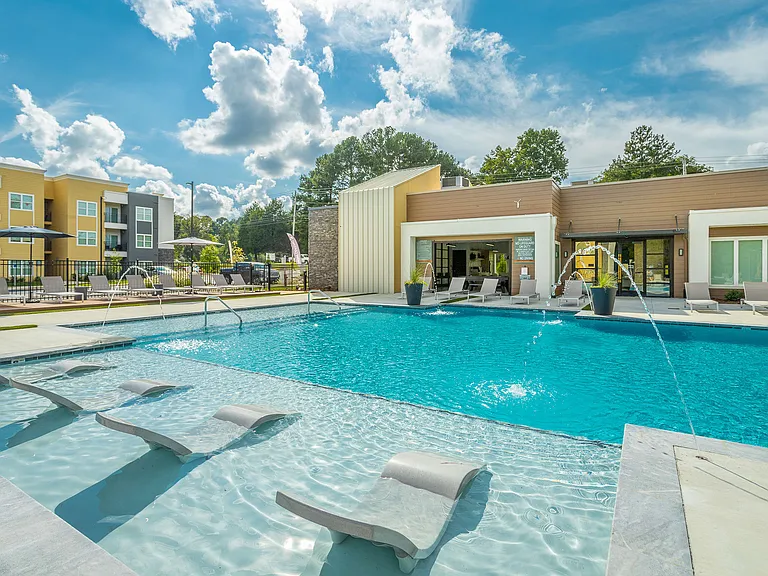 Zen Garden Apartments — Photo 21