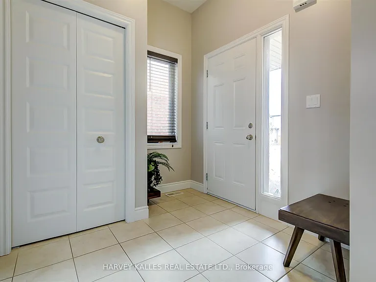 106 Eden Oak Trl — Photo 4