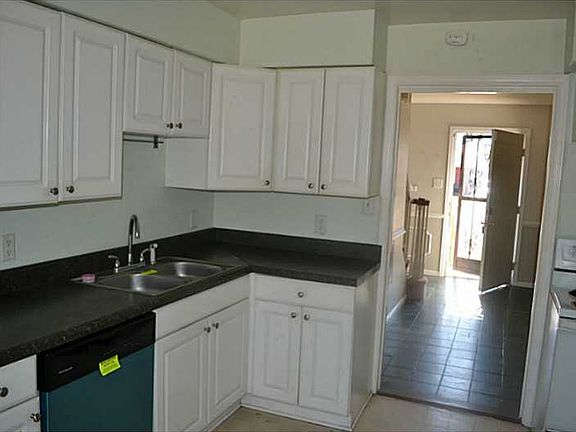 3rd image of 2125 Rock Creek Dr