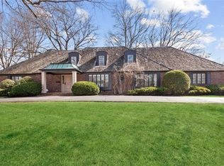 2401 Arno Rd, Mission Hills, KS 66208