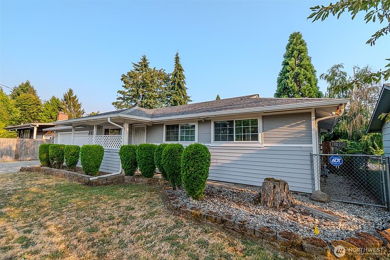 2nd image of 10609 SE 232nd Street