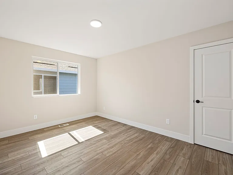 5399 Century Pl NE — Photo 24