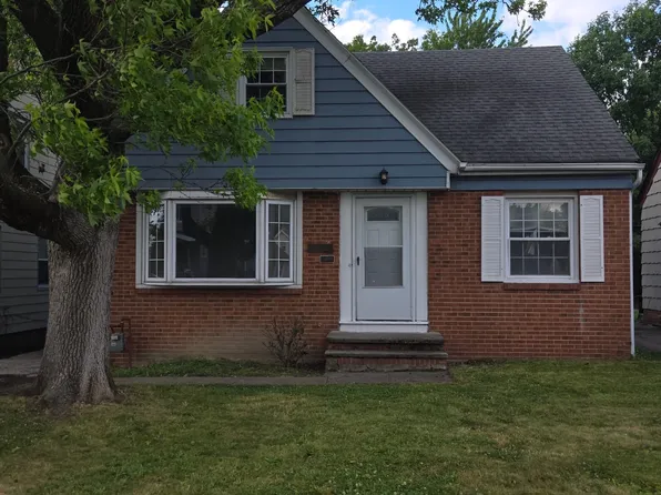 17225 Mapleboro Ave, Maple Heights, OH 44137
