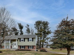 4 Old Forge Rd, Pennsville, NJ 08070
