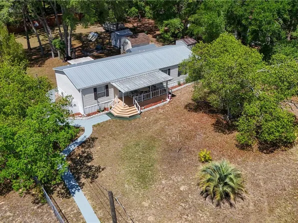 2521 E Venus St, Inverness, FL 34453