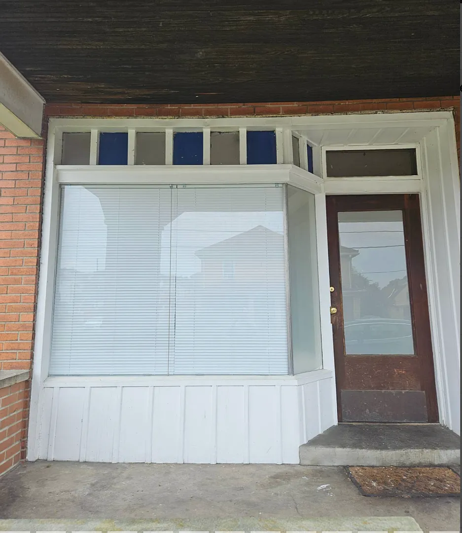 438 Euclid — Photo 2