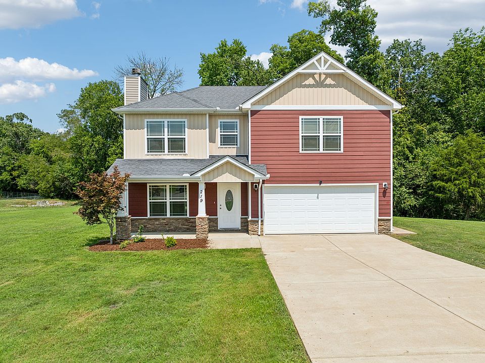1st image of 219 Maple Leaf Ct