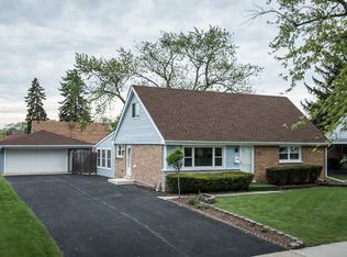 9200 Stanford Dr, Bridgeview, IL 60455