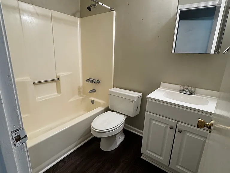 367 Wrenfield Rd #B — Photo 7