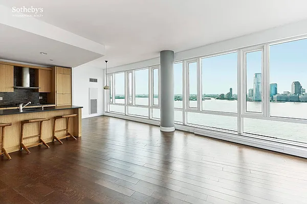 Rented by Sotheby's International Realty | media 1