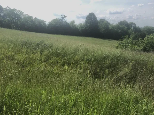 5 S Chowning Ln, Bloomfield, KY 40008