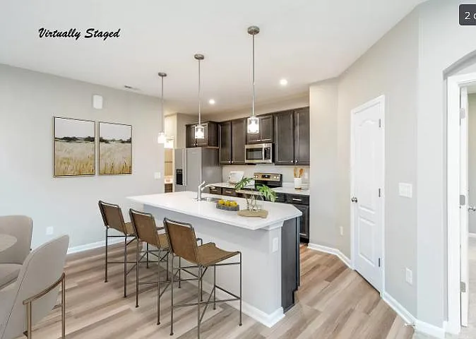 10309 Gateway Dr — Photo 4
