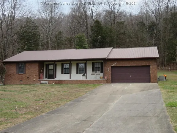 3058 Wilson Rd, Barboursville, WV 25504