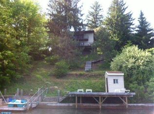 1504 Wynonah Dr, Auburn, PA 17922