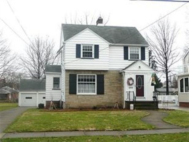 1st image of 20039 Carolyn Ave